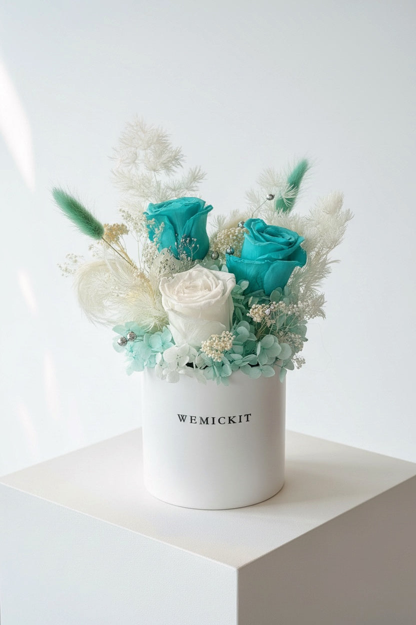 Snow Tiffany - Preserved Flower Vase Decor