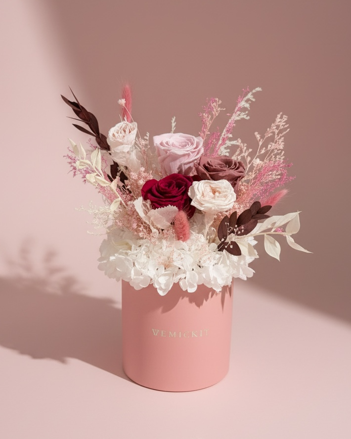 Estrus - Everlasting Preserved Flower in Vase – Pink | Anniversary Gift