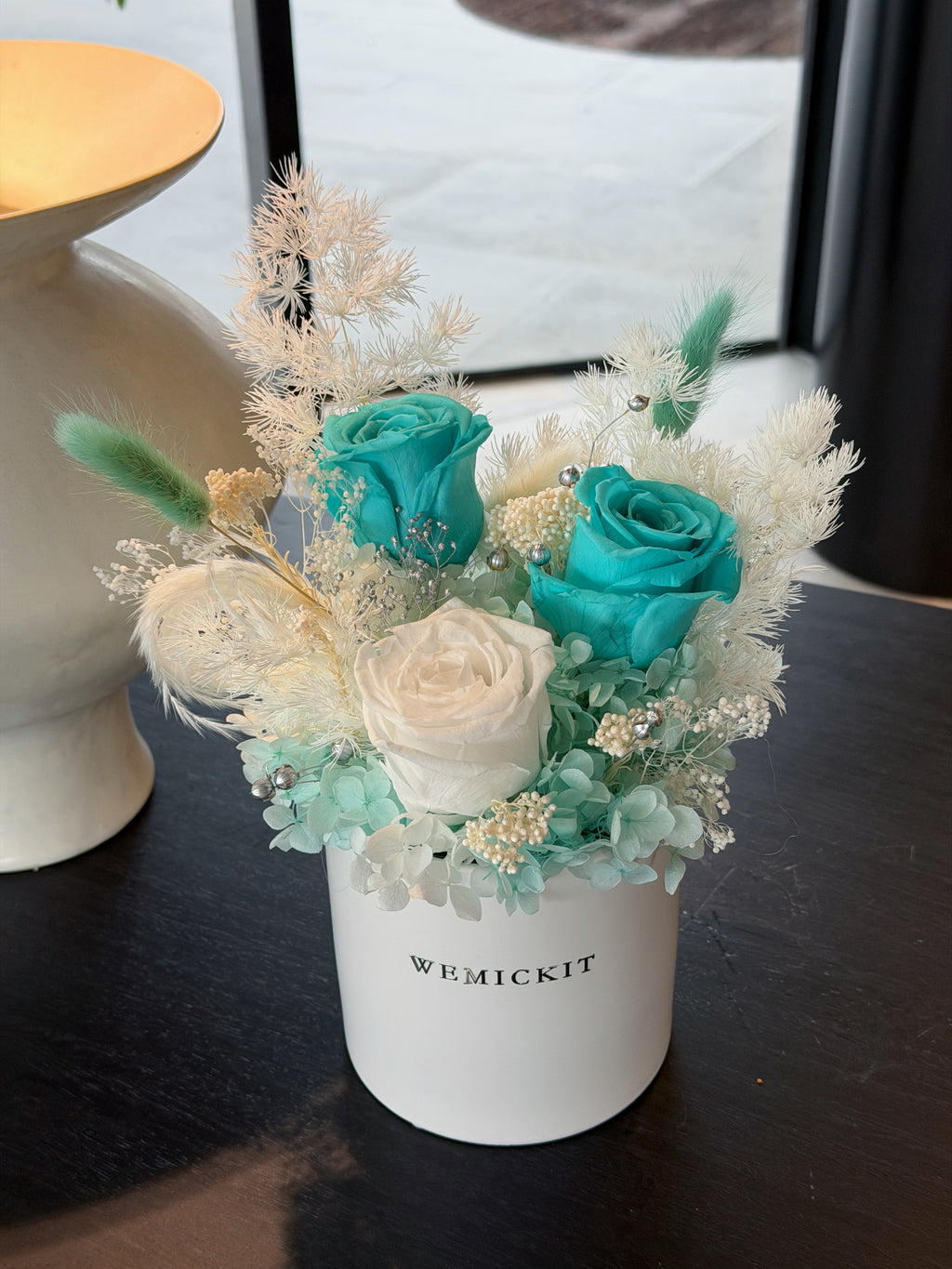 Snow Tiffany - Preserved Flower Vase Decor