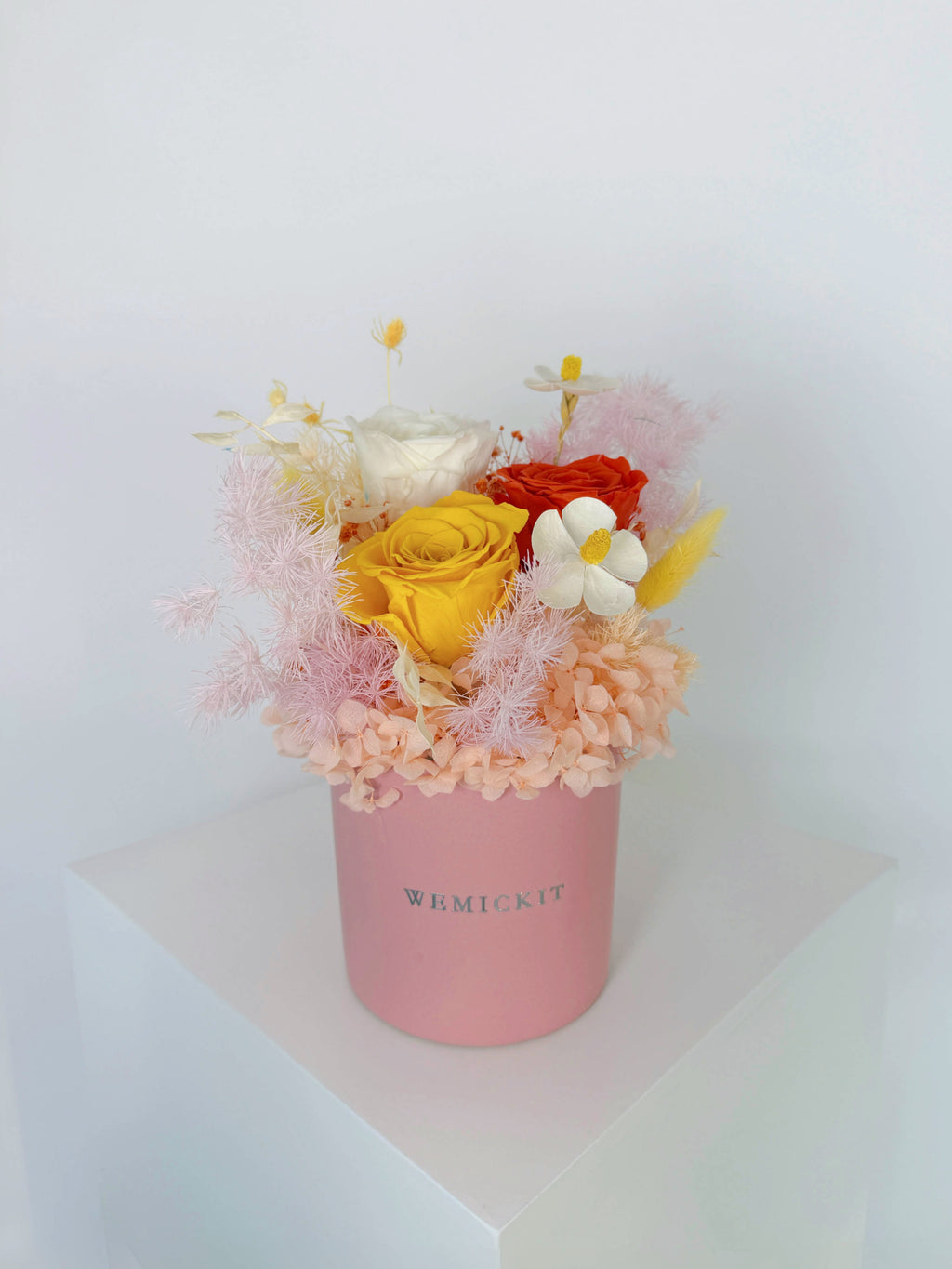 Shining Love - Preserved Flower Vase Decor
