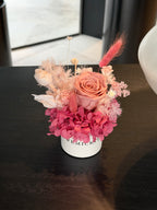 Mila - Preserved Flower Vase Decor