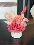 Mila - Preserved Flower Vase Decor