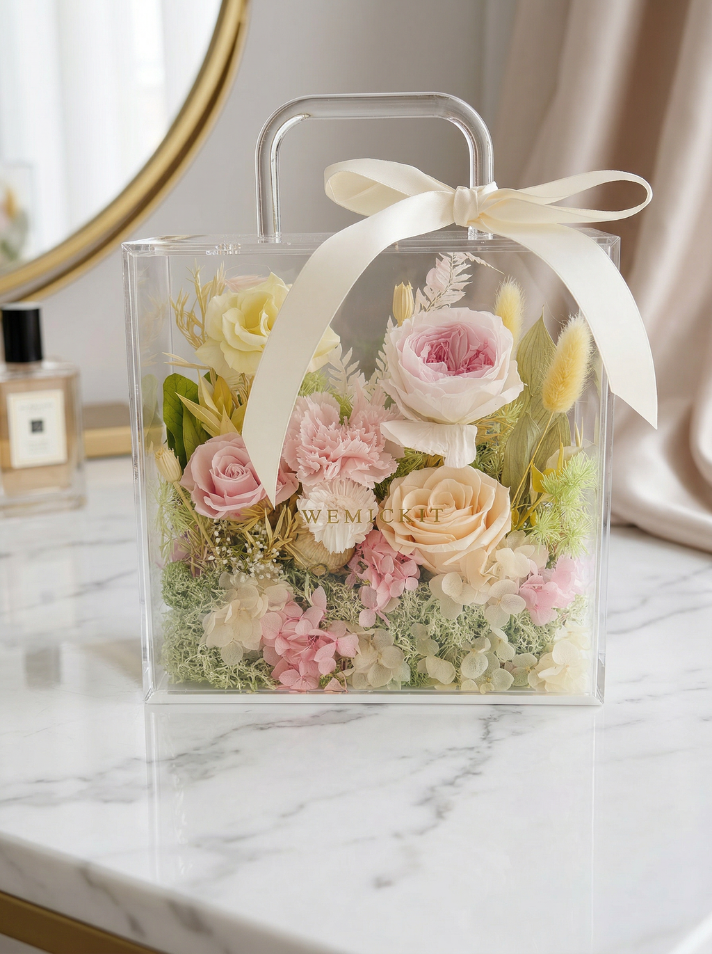 Floral Mist - Acrylic Preserved Flower Decor