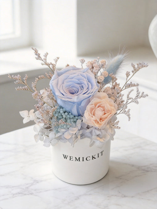Blue Nude - Preserved Flower Vase Decor