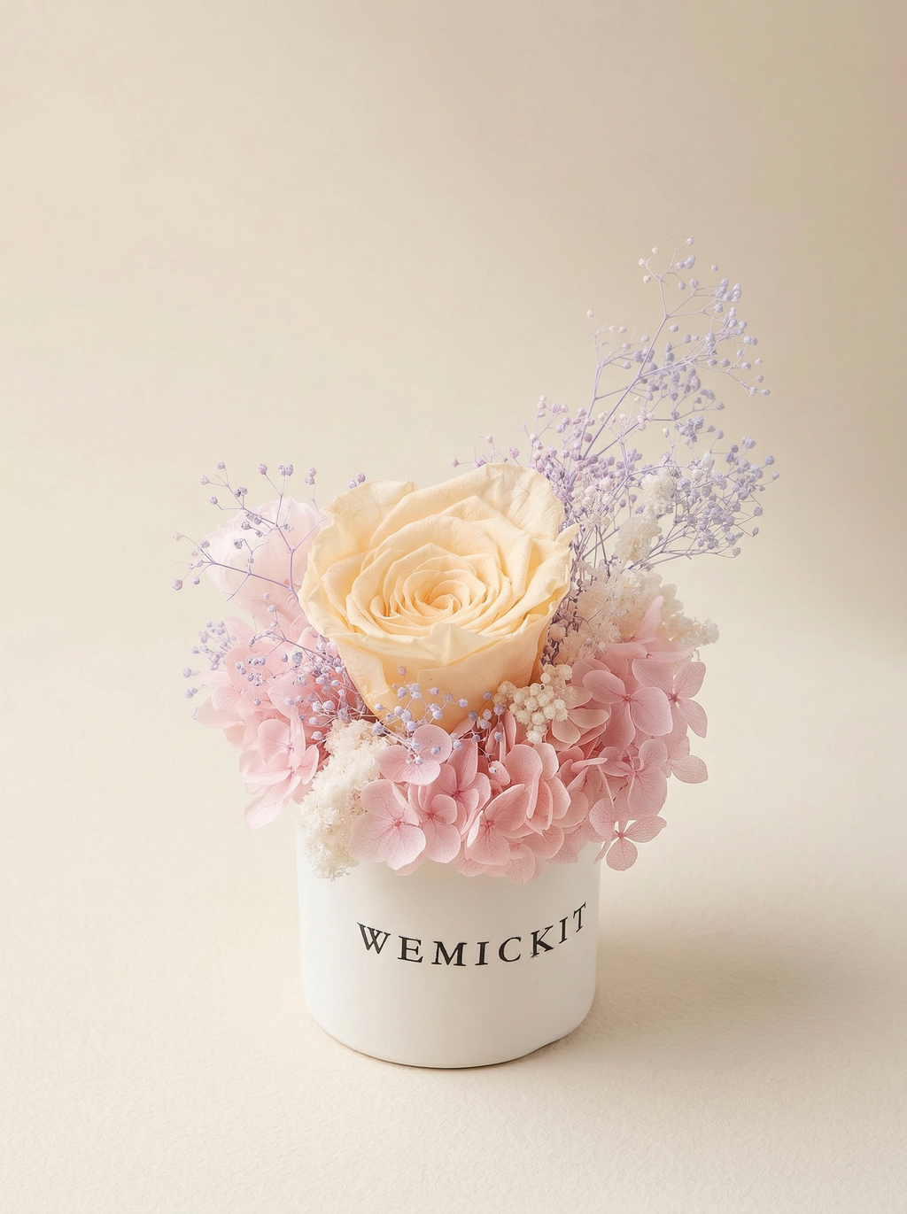 Divine - Preserved Flower Vase Decor