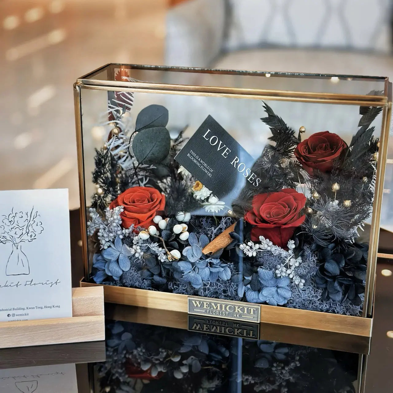Mystery Garden - Red | Preserved Flower Glass Box (Red)